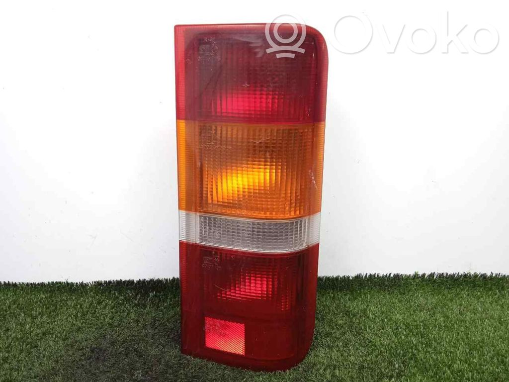 Rear/tail lights