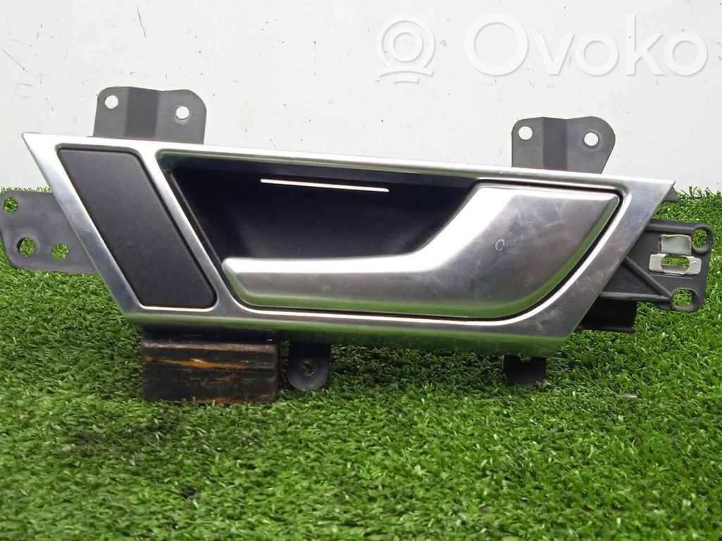 Manecilla interna puerta trasera   4F0839020,CROMADA