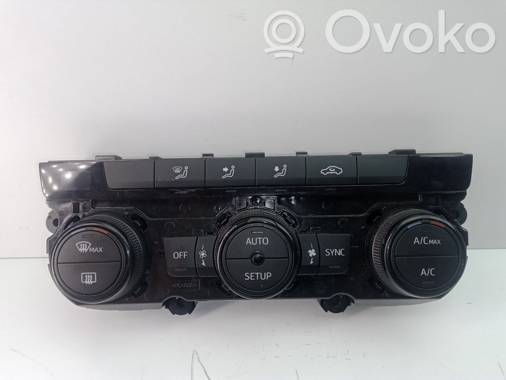 Seat Leon (5F) Gaisa kondicioniera / klimata kontroles / salona apsildes vadības bloks (salonā) 