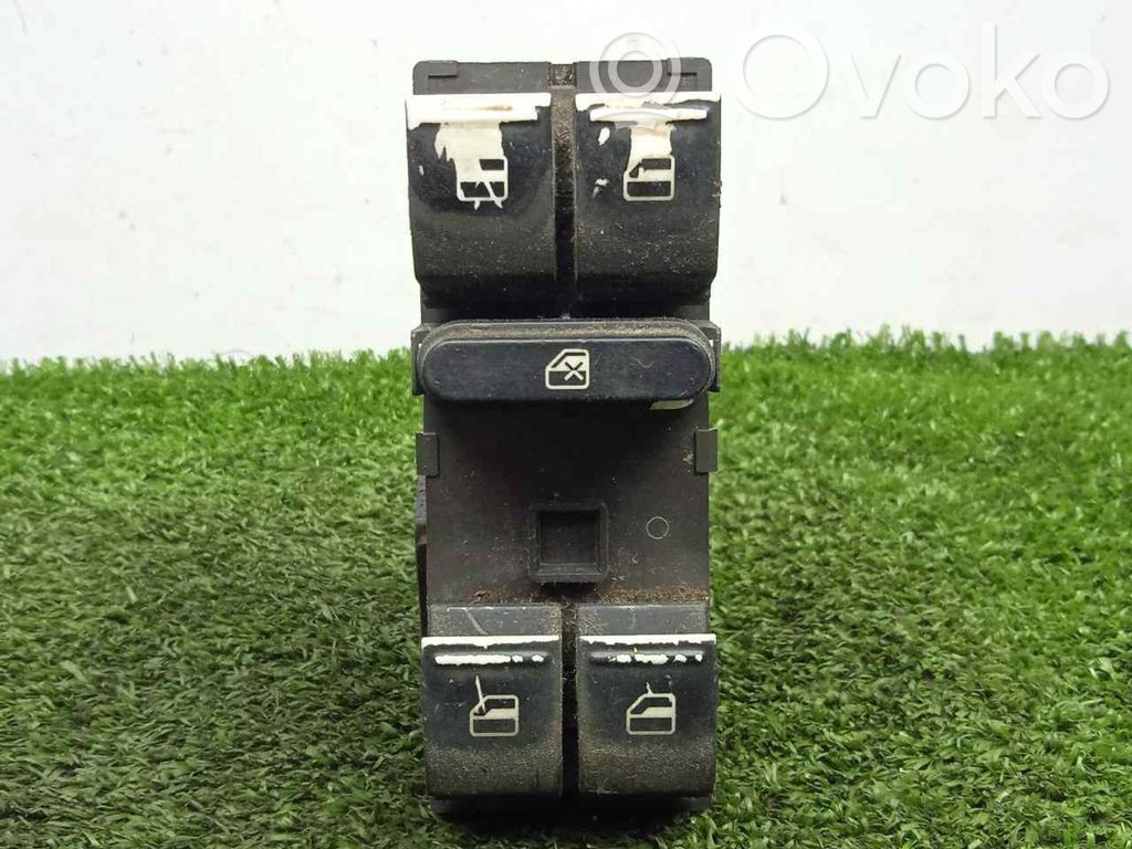 Electric window control switch   1P0959857,4BOTONES