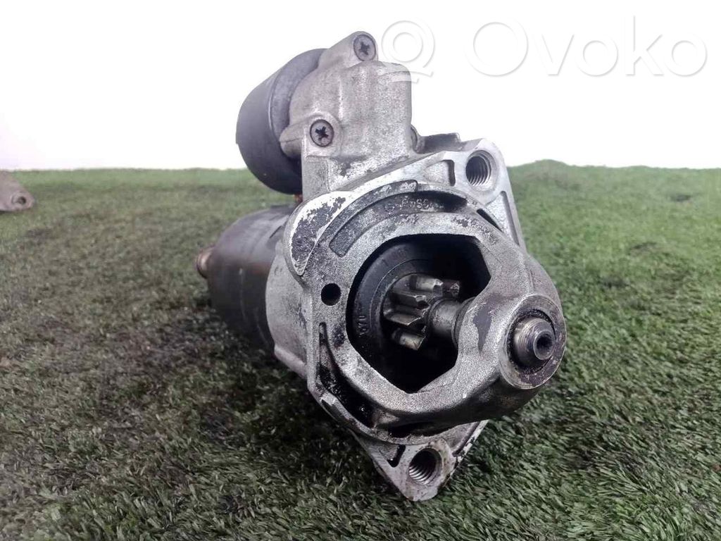 Starter motor   9DIENTES,BOSCH