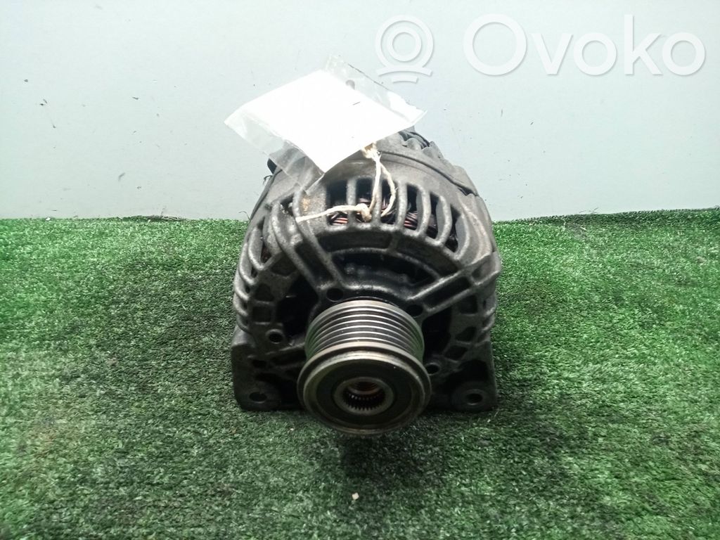 Renault Clio III Ģenerators 