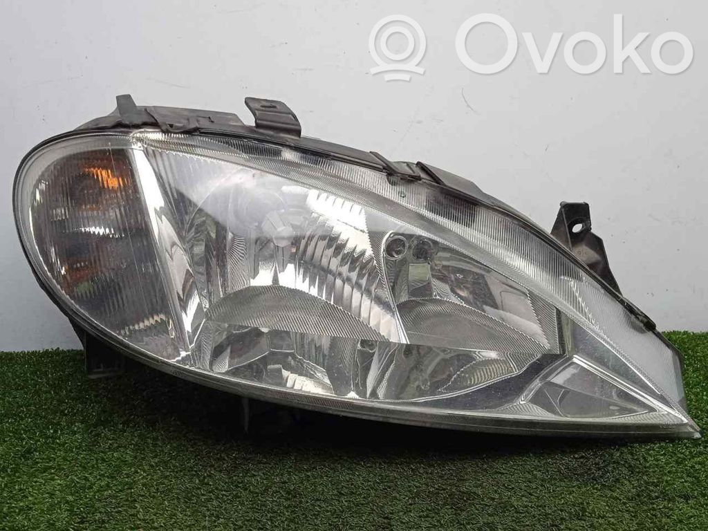 Renault Megane I Priekinis žibintas 