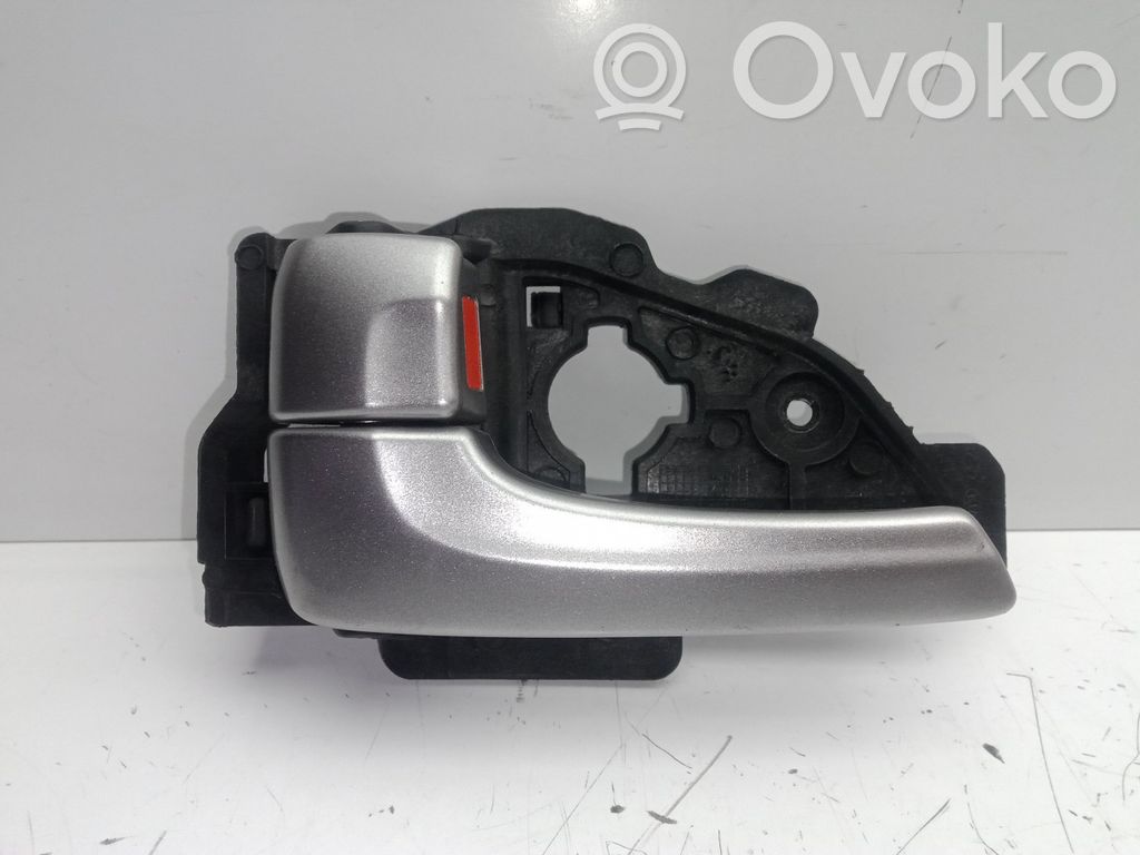 Rear door interior handle