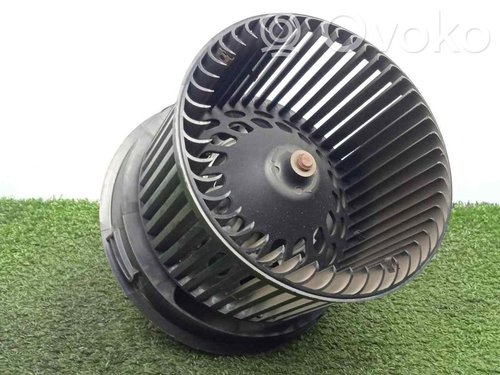 Peugeot 207 Ventola riscaldamento/ventilatore abitacolo 