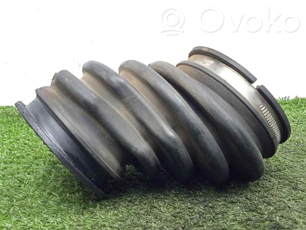 Coolant pipe/hose   1059139501