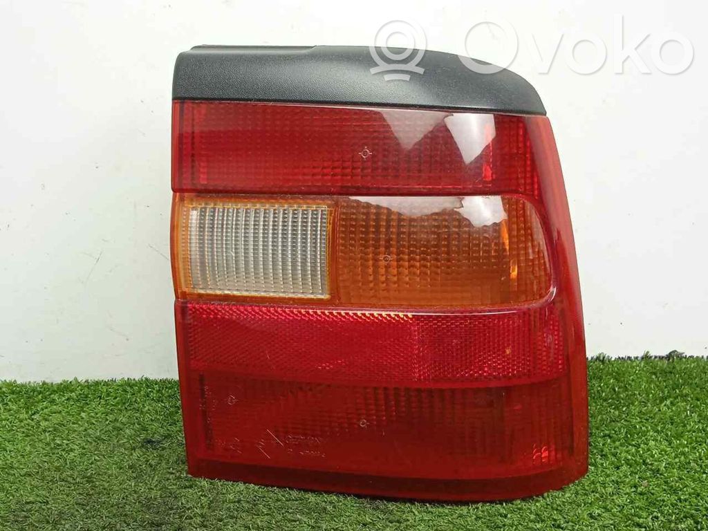 Opel Vectra A Galinis žibintas kėbule 