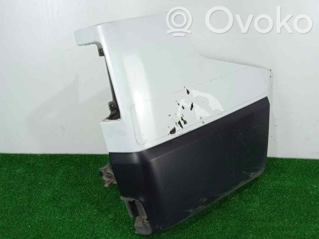 Rear bumper corner part panel trim