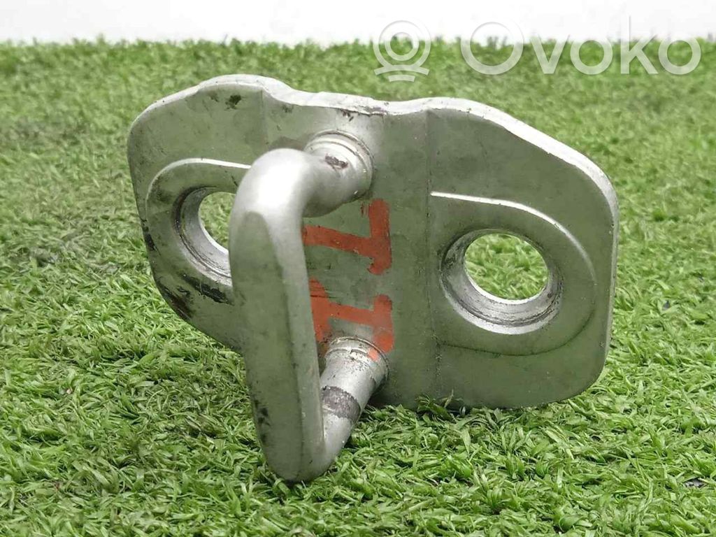 Aizmugurē slēdzene   4589050AA,RESBALON