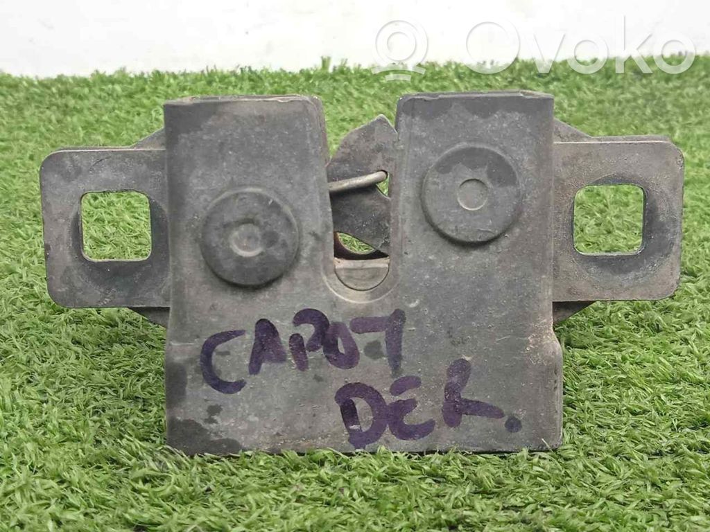 Cerradura de capó