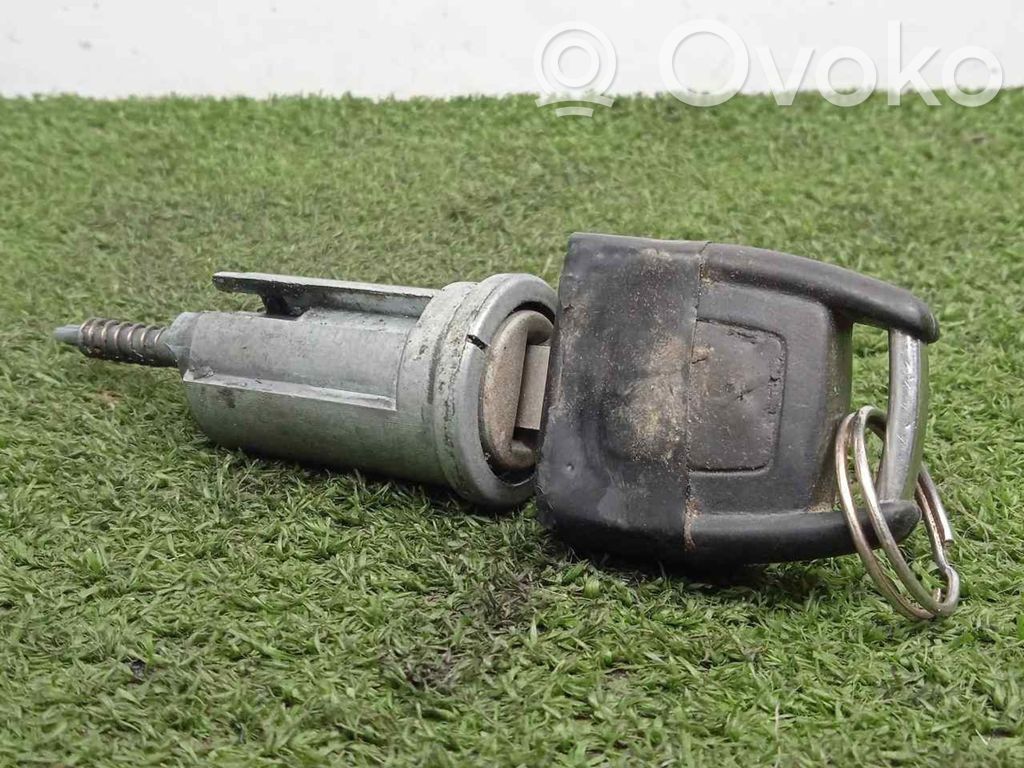 Ignition lock   SINREFERENCIA,ZAFIRAA,SOLOBOMBIN