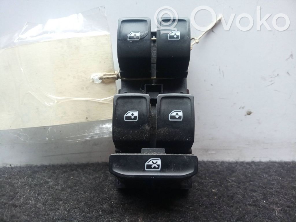 Interruptor del elevalunas eléctrico   6JB959857A