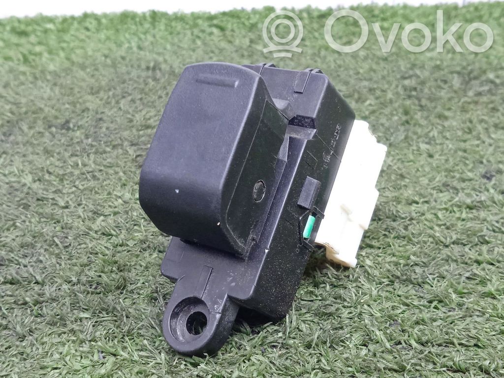Interruptor del elevalunas eléctrico   3799568L00