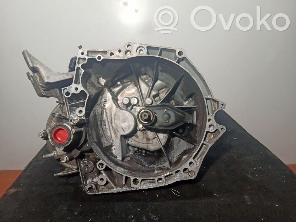 Cutie viteze manuală cu 5 trepte   20DM62,5VELOCIDADES