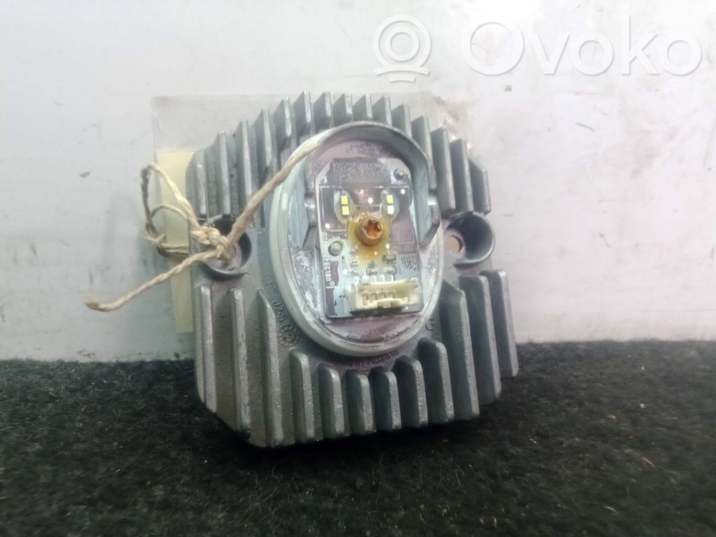 Unité de commande / module Xénon   MDE916111,MDE9161072