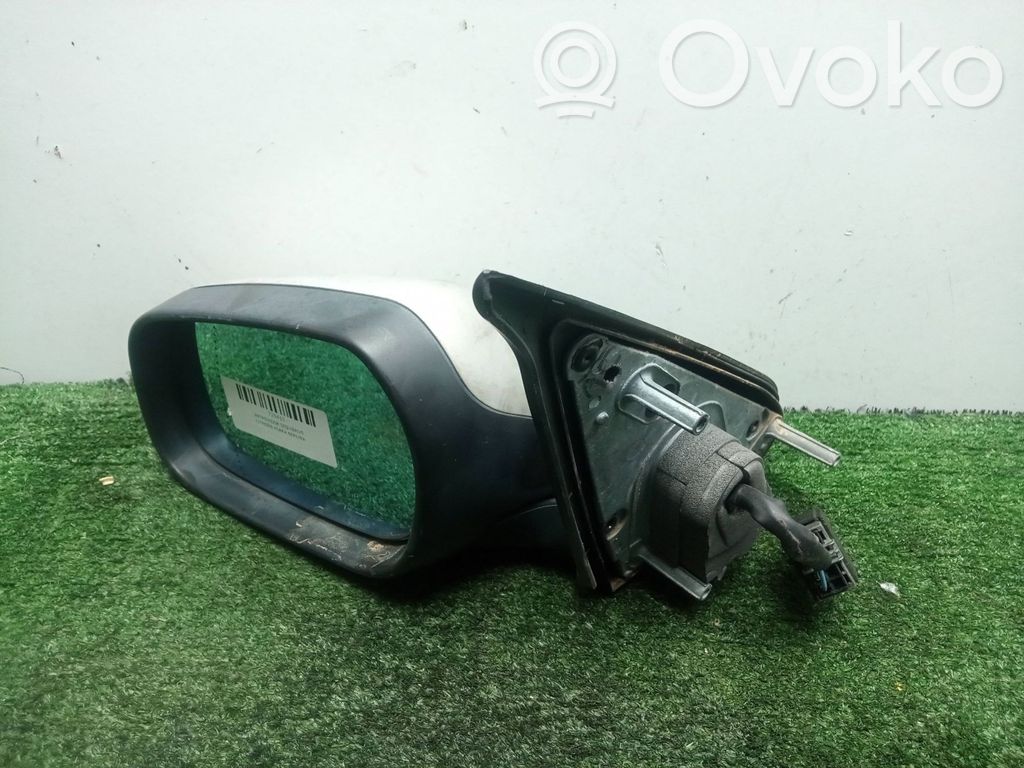 Citroen Xsara Front door electric wing mirror 