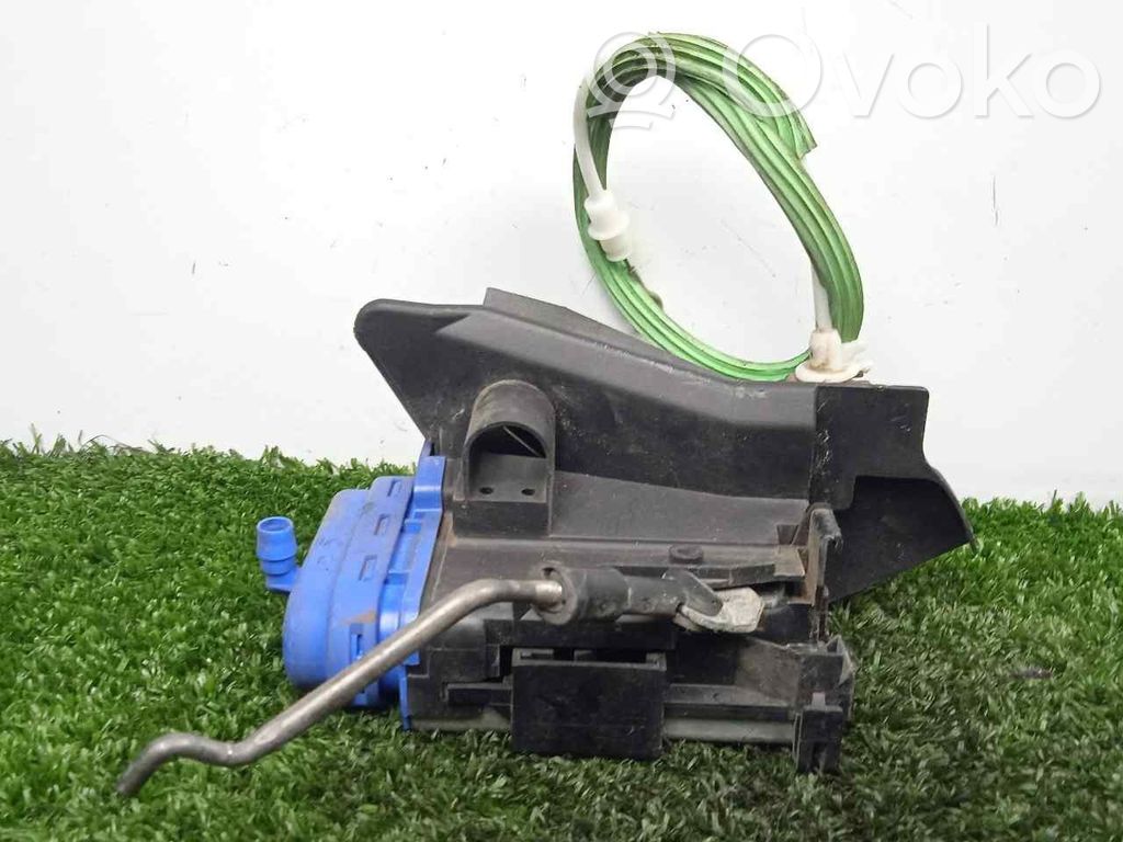 Rear door lock   8D0839016A,5PINES