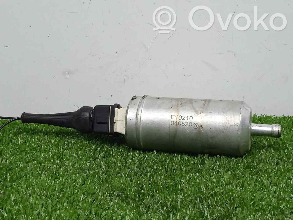 Bomba interna de combustible   E10210040520,2PINES