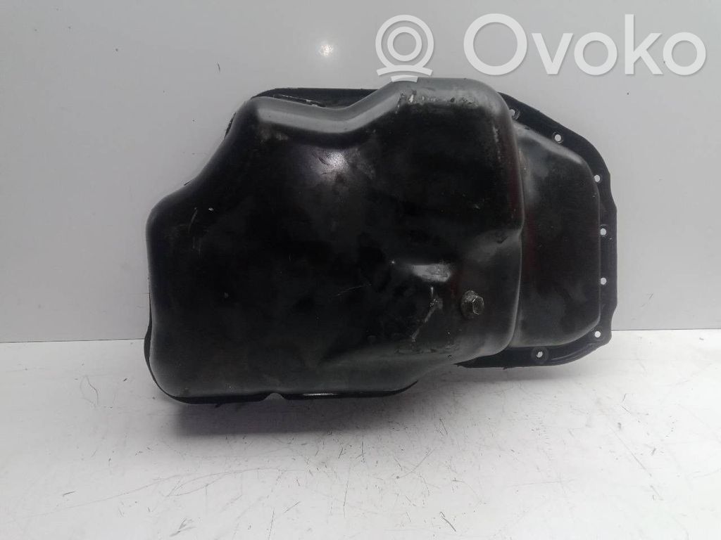 Oil sump