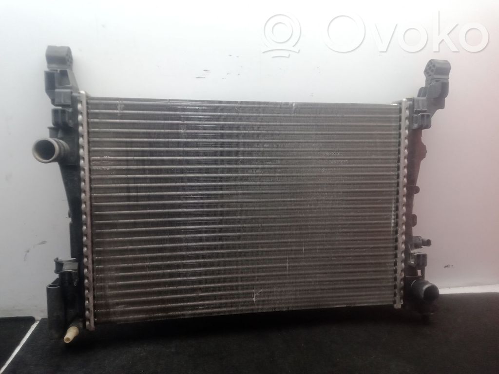 Dzesēšanas šķidruma radiators   BEHR
