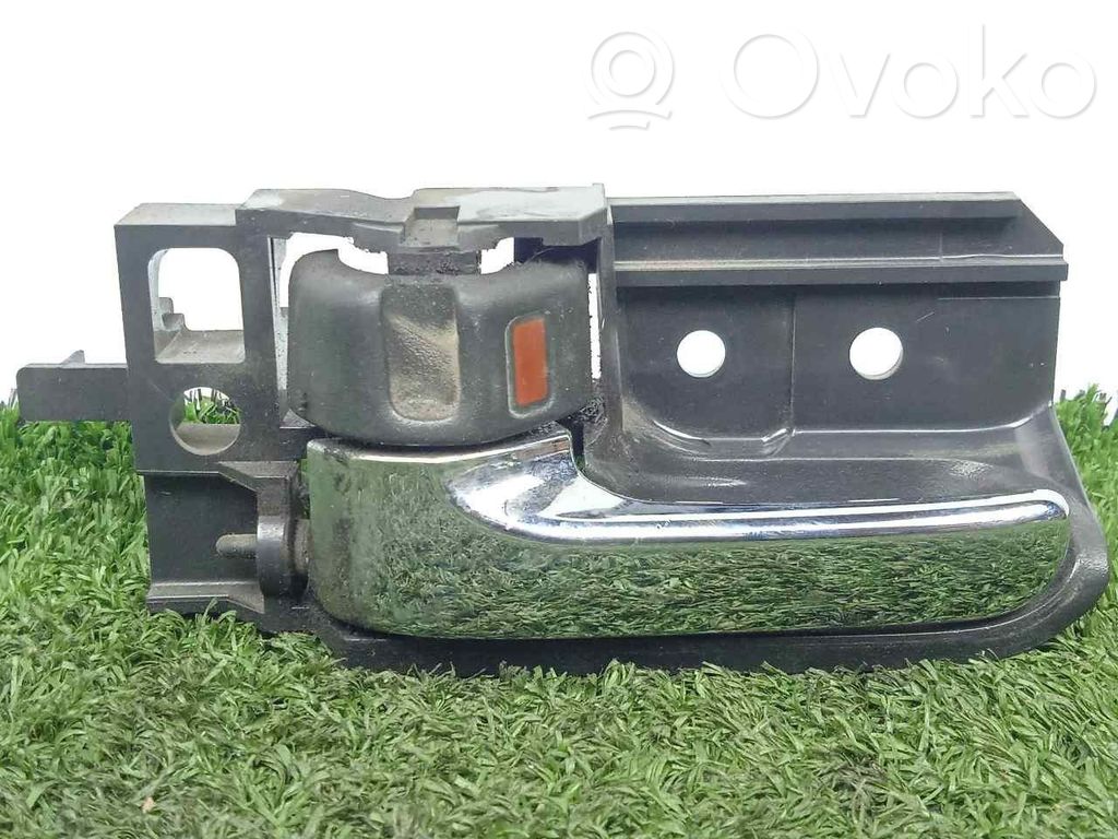 Toyota Corolla Verso E121 Manecilla interna puerta trasera 