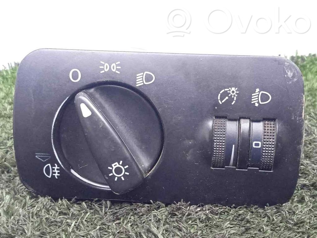 Seat Cordoba (6K) Interruptor de control multifunción 