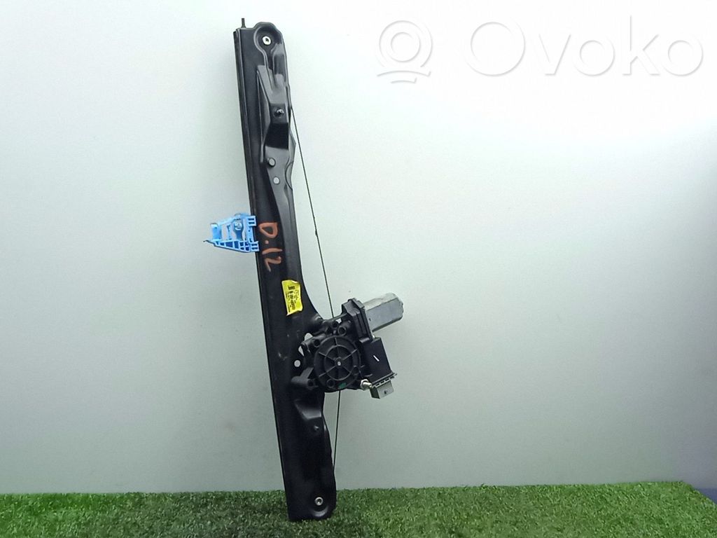 Front door manual window regulator