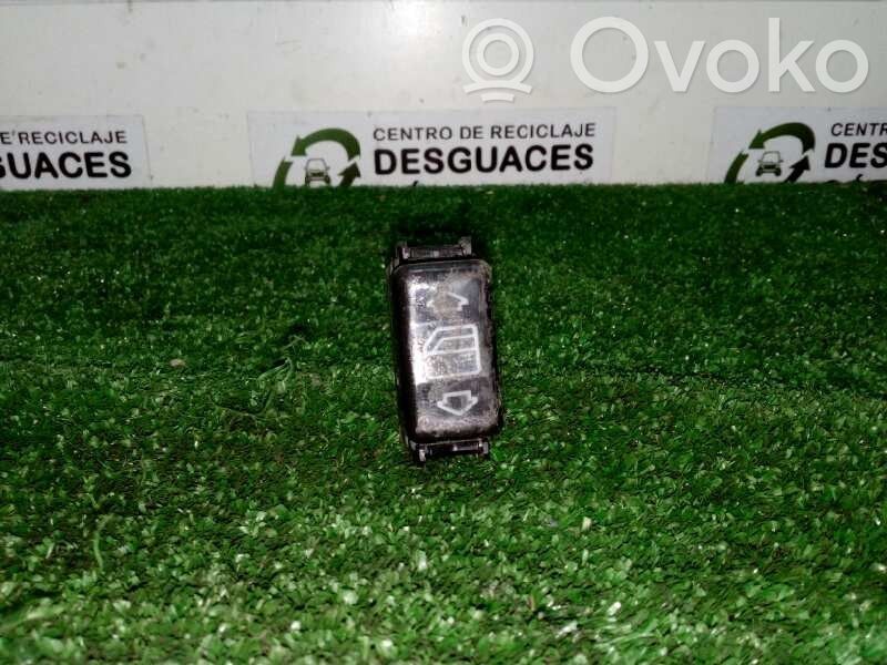 Electric window control switch   BORRADA