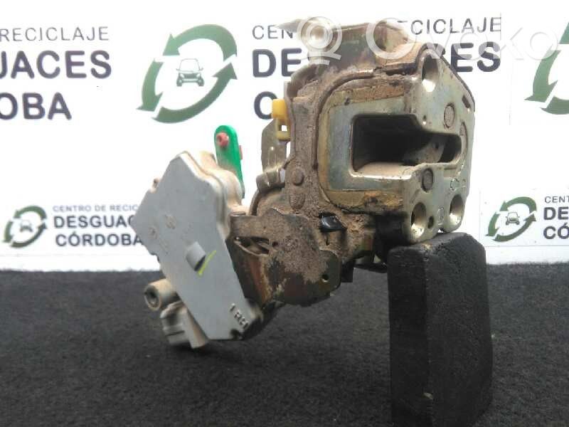 Rear door lock   6PINES