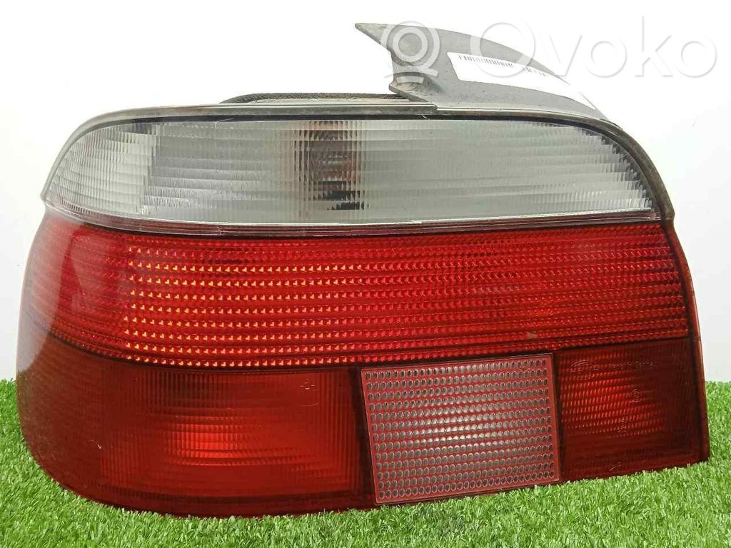 BMW 5 E39 Lampă spate în caroserie