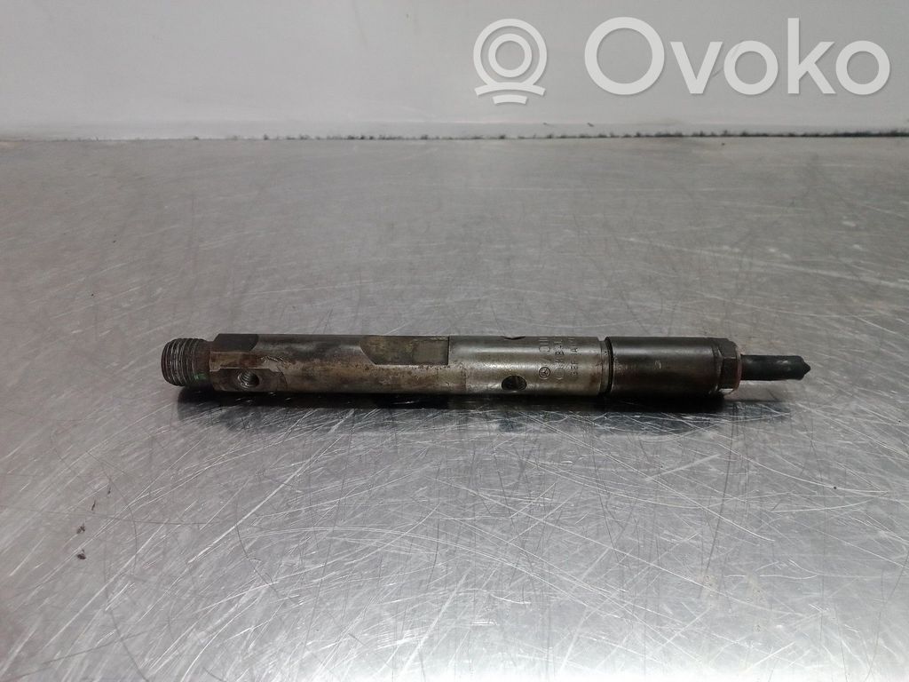 Mercedes-Benz E W210 Inyector de combustible 
