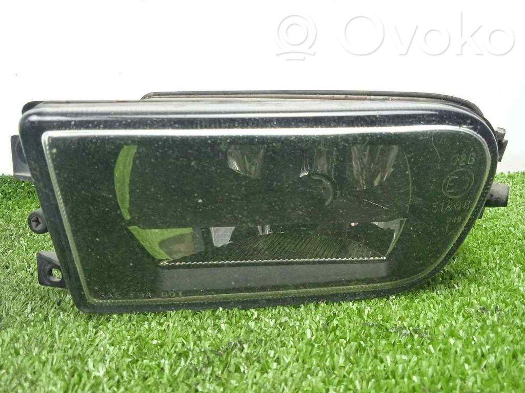 Front fog light   37030999