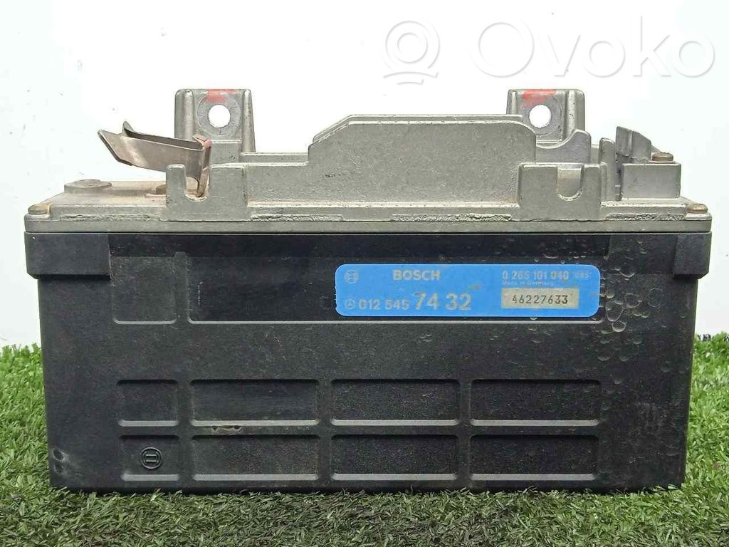 Unidad de control/módulo del ABS   BOSCH