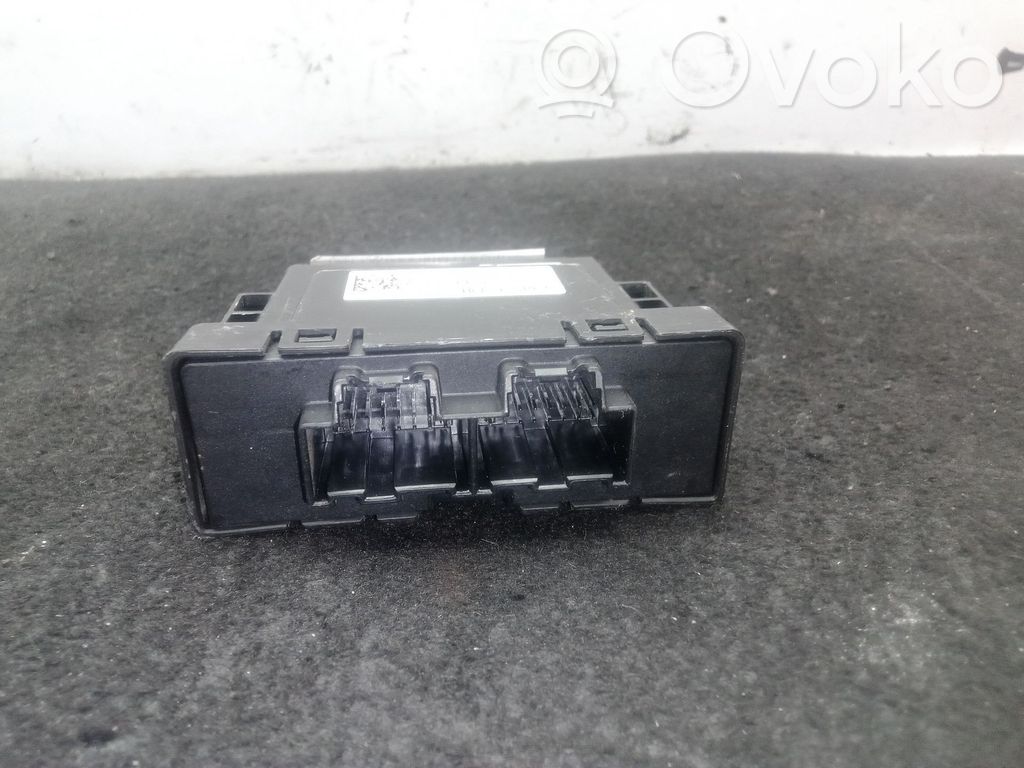 Autres unités de commande / modules   13521137