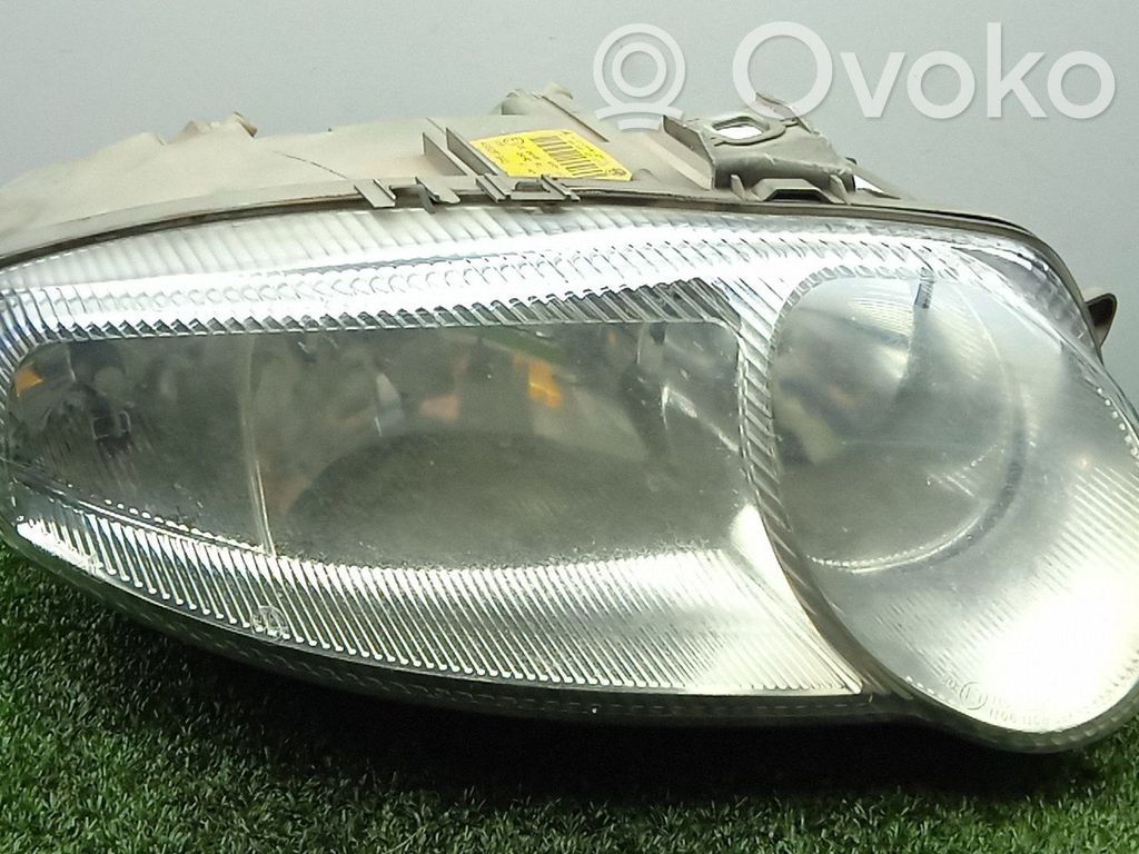 Alfa Romeo 147 Lampa przednia 