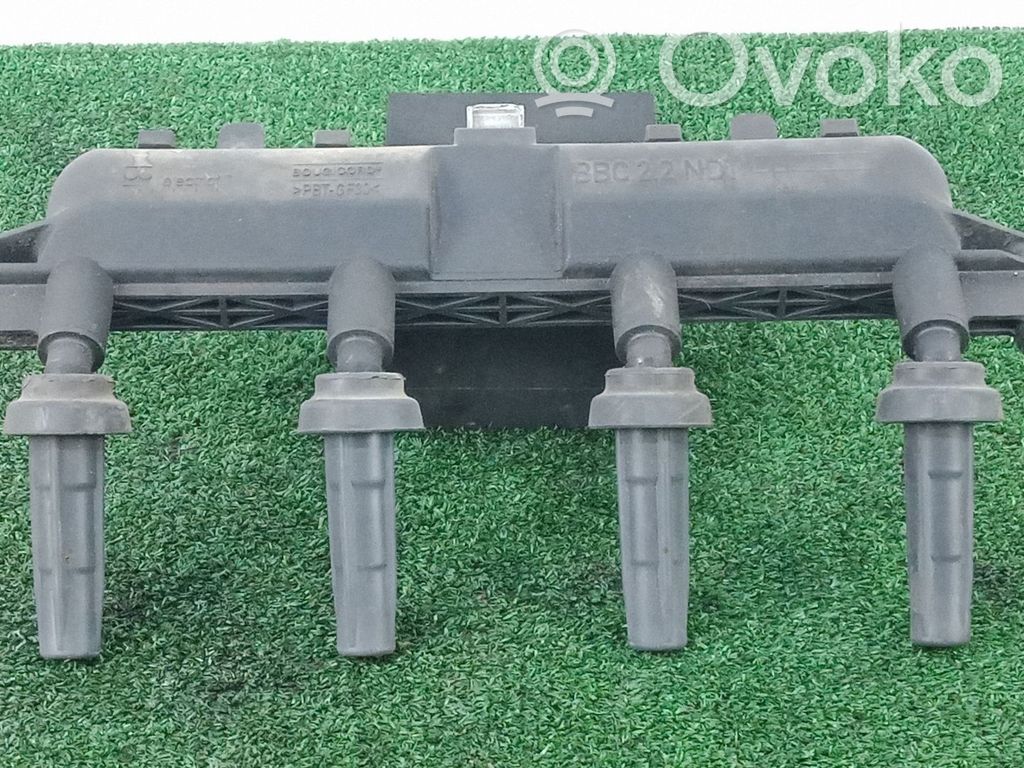 Bobine d'allumage haute tension   1CONECTOR4PINES
