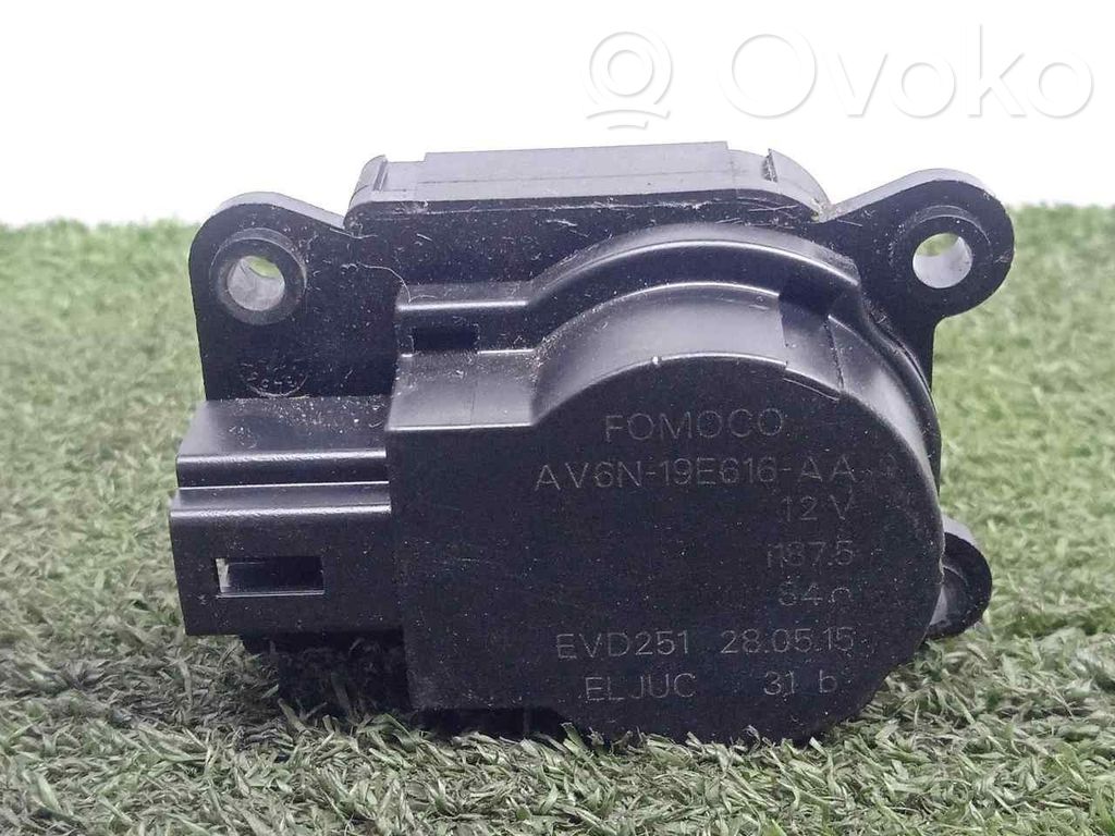 Commande de chauffage et clim   AV6N19E616AA