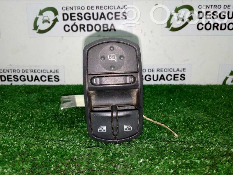 Opel Corsa D Electric window control switch 