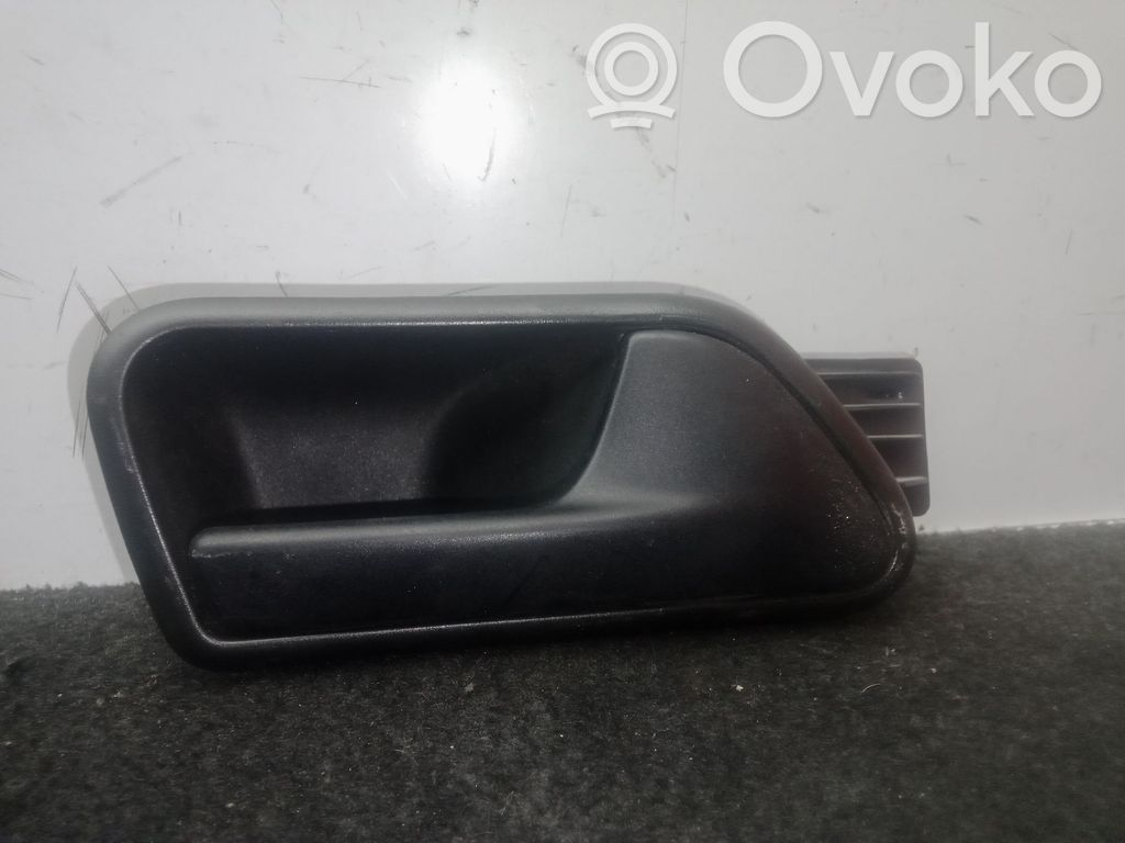 Manecilla interna puerta delantera   2K0837114B