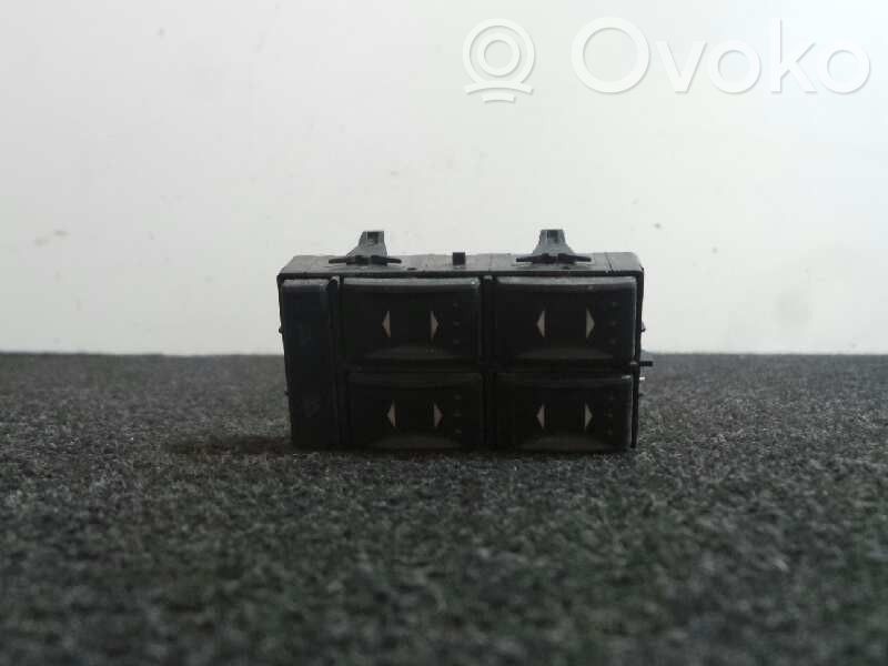 Ford Mondeo Mk III Electric window control switch 