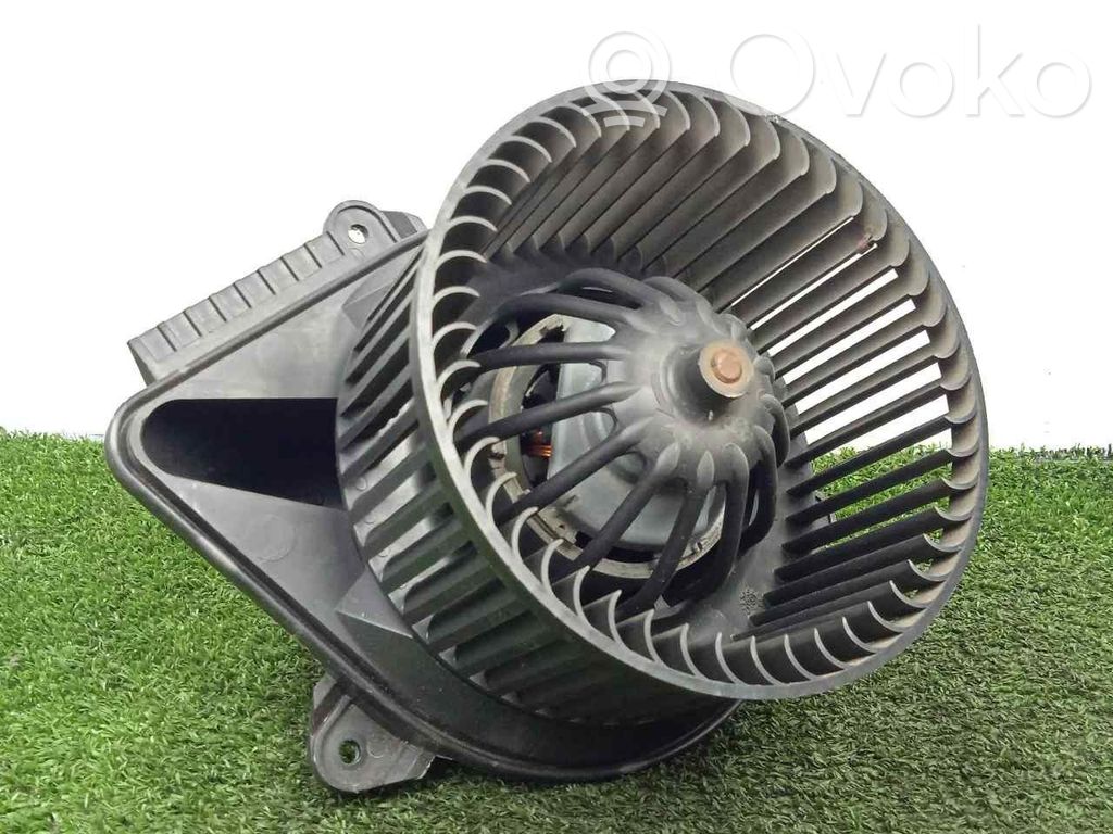 Peugeot 406 Mazā radiatora ventilators 