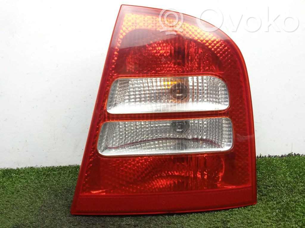 Skoda Octavia Mk1 (1U) Aizmugurējais lukturis virsbūvē 