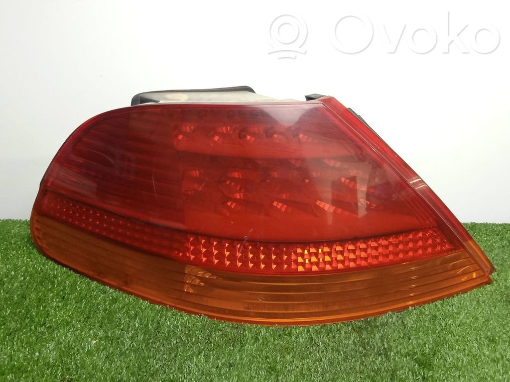 Luz trasera/de freno   155513,HELLA,2CONECTORESLED
