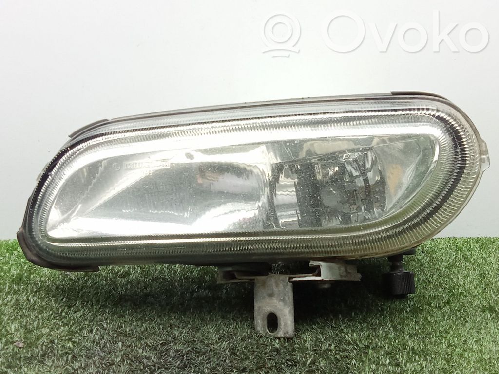 Peugeot 406 Światło przeciwmgłowe przednie 