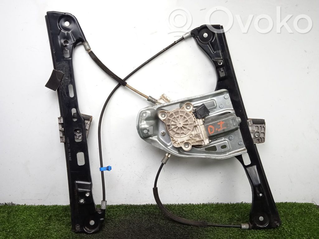 Mercedes-Benz C W203 Macara geam față manuală