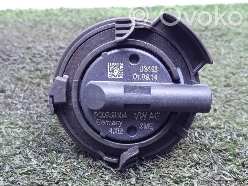 Sensore   5Q0959354
