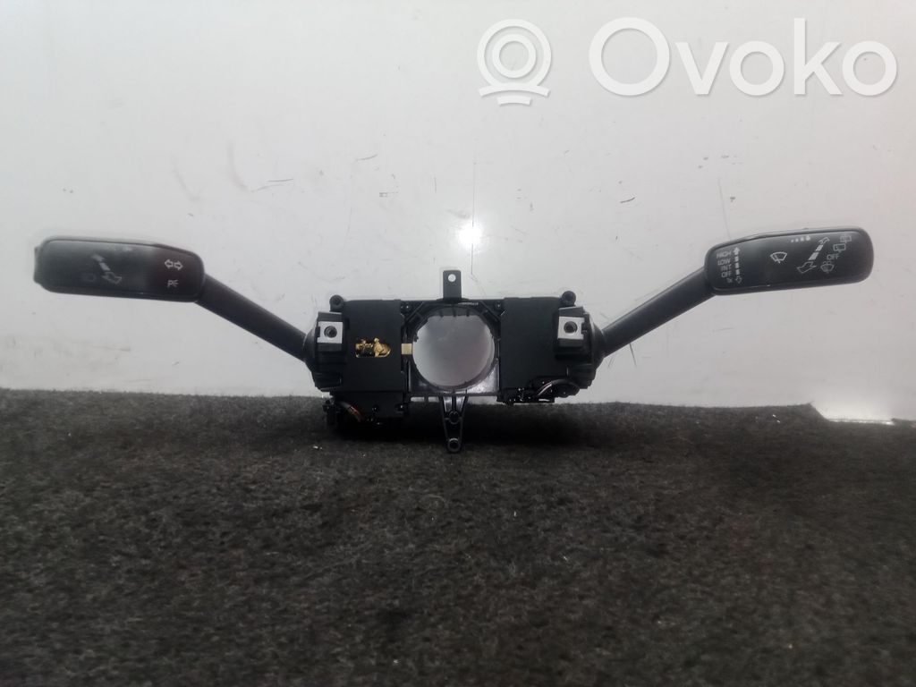 Seat Toledo IV (NH) Interruptor de control multifunción 