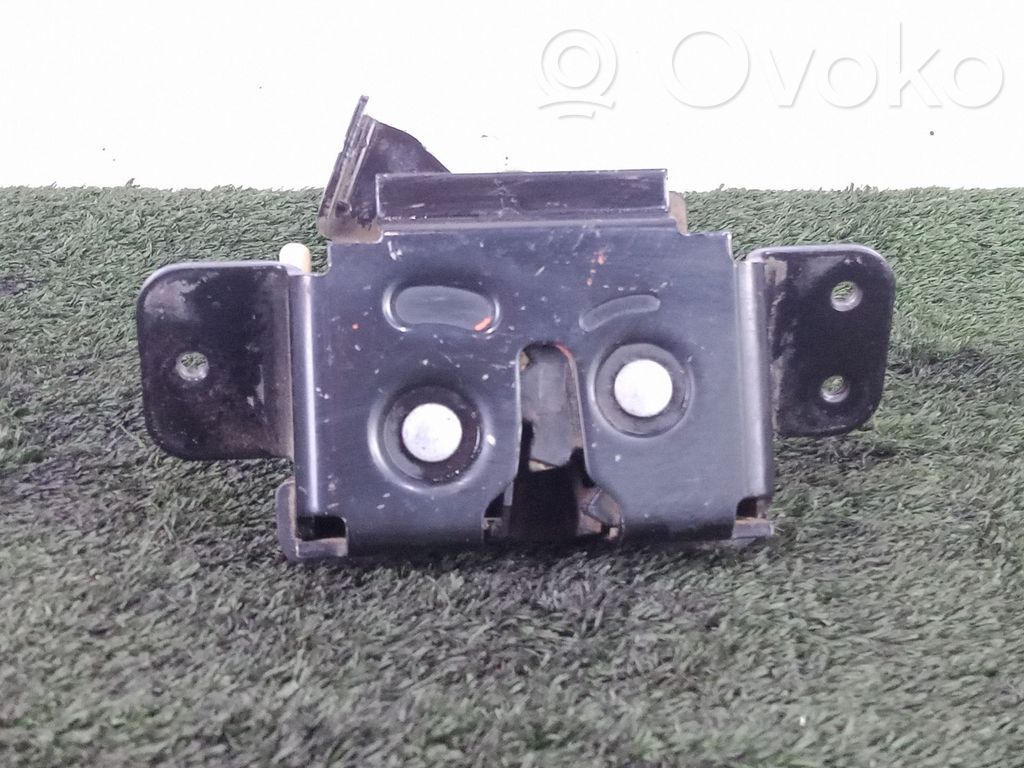 Tailgate lock latch