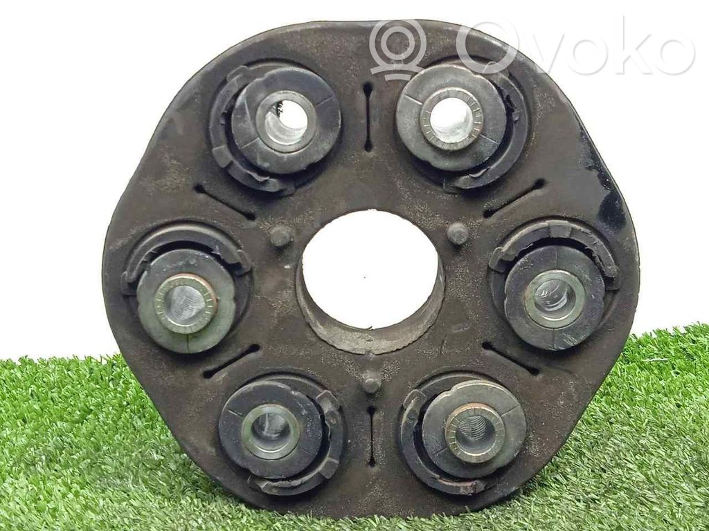 Rear prop shaft donut coupling/joint   7572664