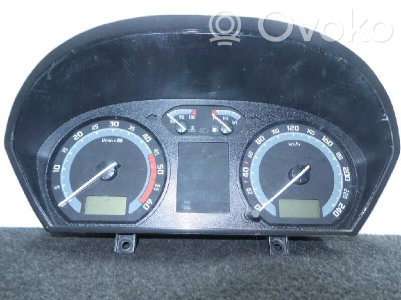 Skoda Fabia Mk1 (6Y) Tachimetro (quadro strumenti)